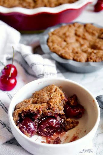 Crispy Cherry Oatmeal Cobbler