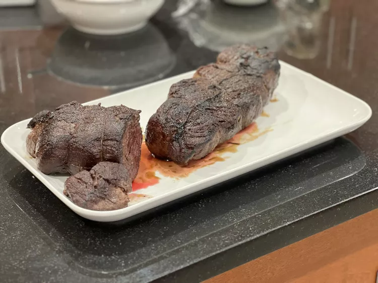 SOUS VIDE BEEF TENDERLOIN ROAST
